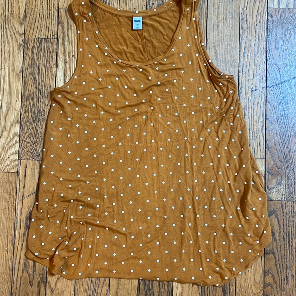 Women’s Old Navy tank top size medium